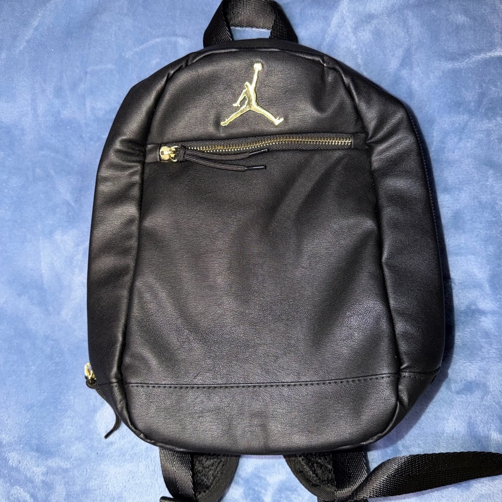 Nike Air Jordan Mini Jumpman Backpack Black Gold Details Small Bag Travel